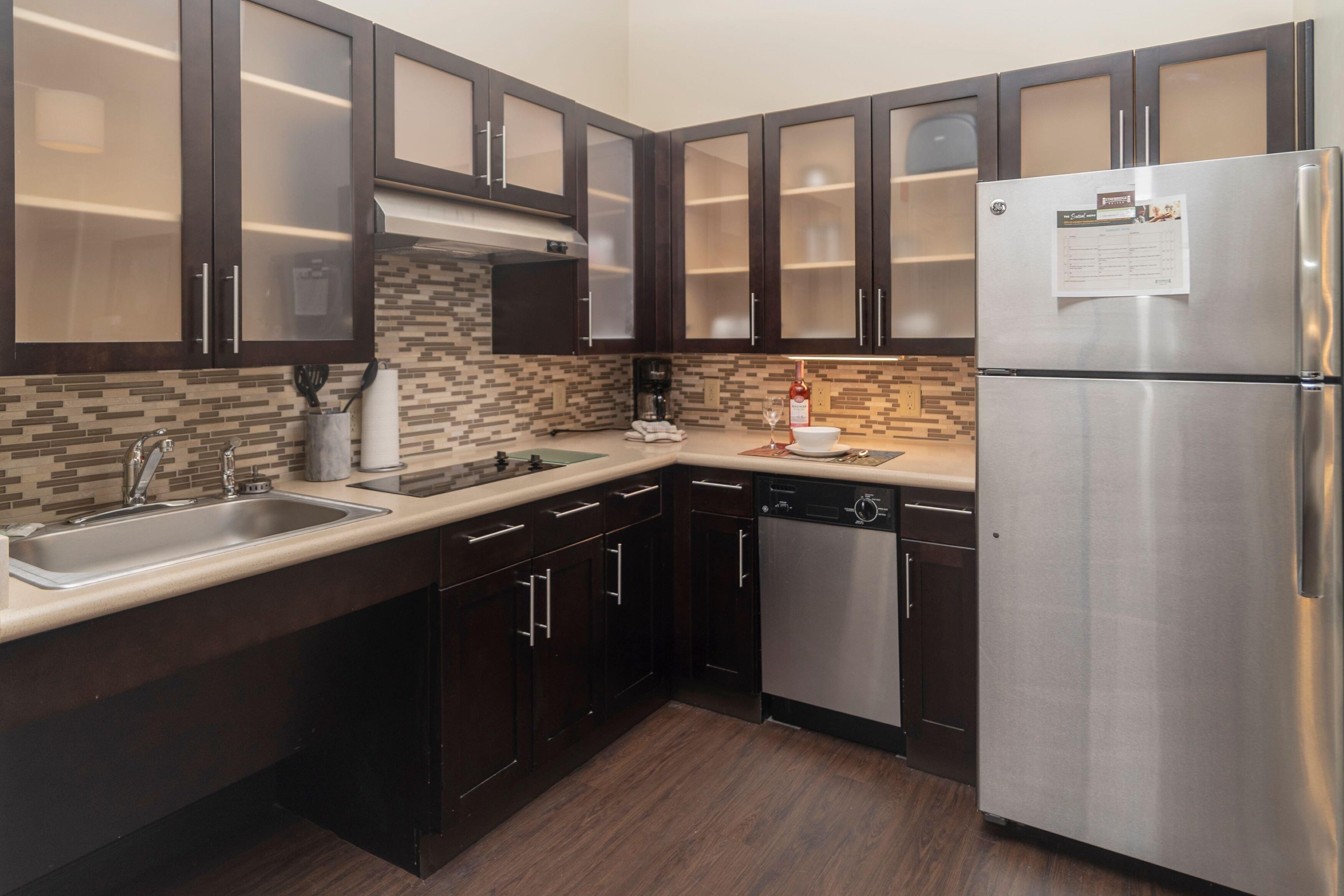 Staybridge Suites Marquette By Ihg Eksteriør bilde