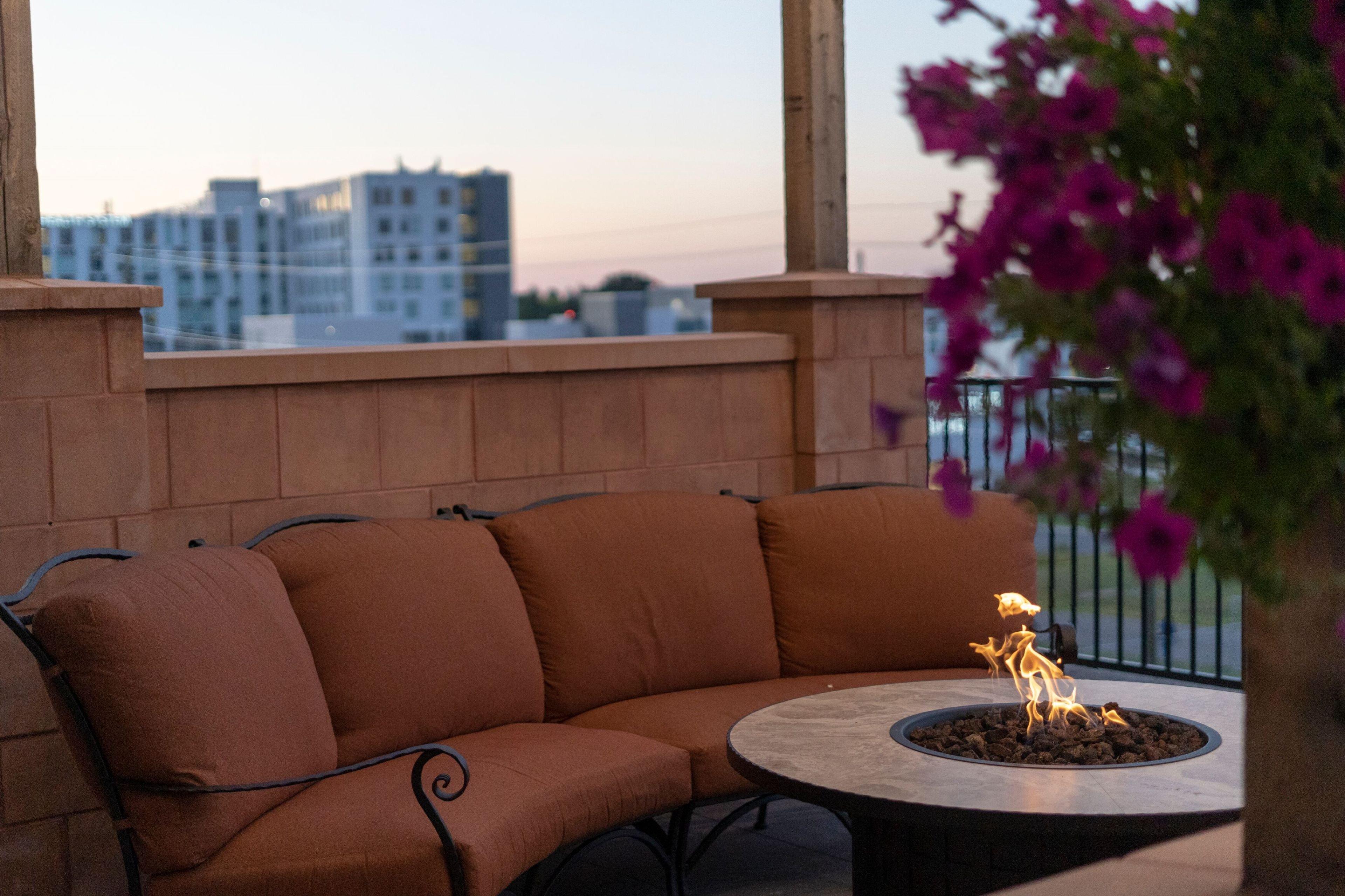 Staybridge Suites Marquette By Ihg Eksteriør bilde