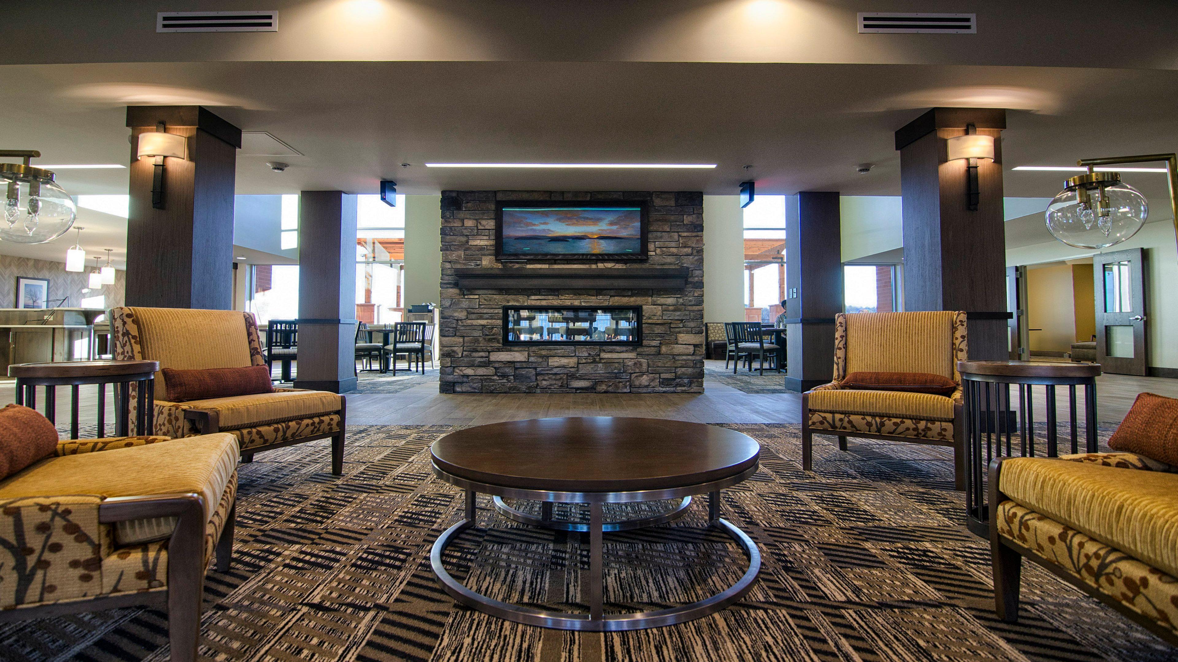 Staybridge Suites Marquette By Ihg Eksteriør bilde