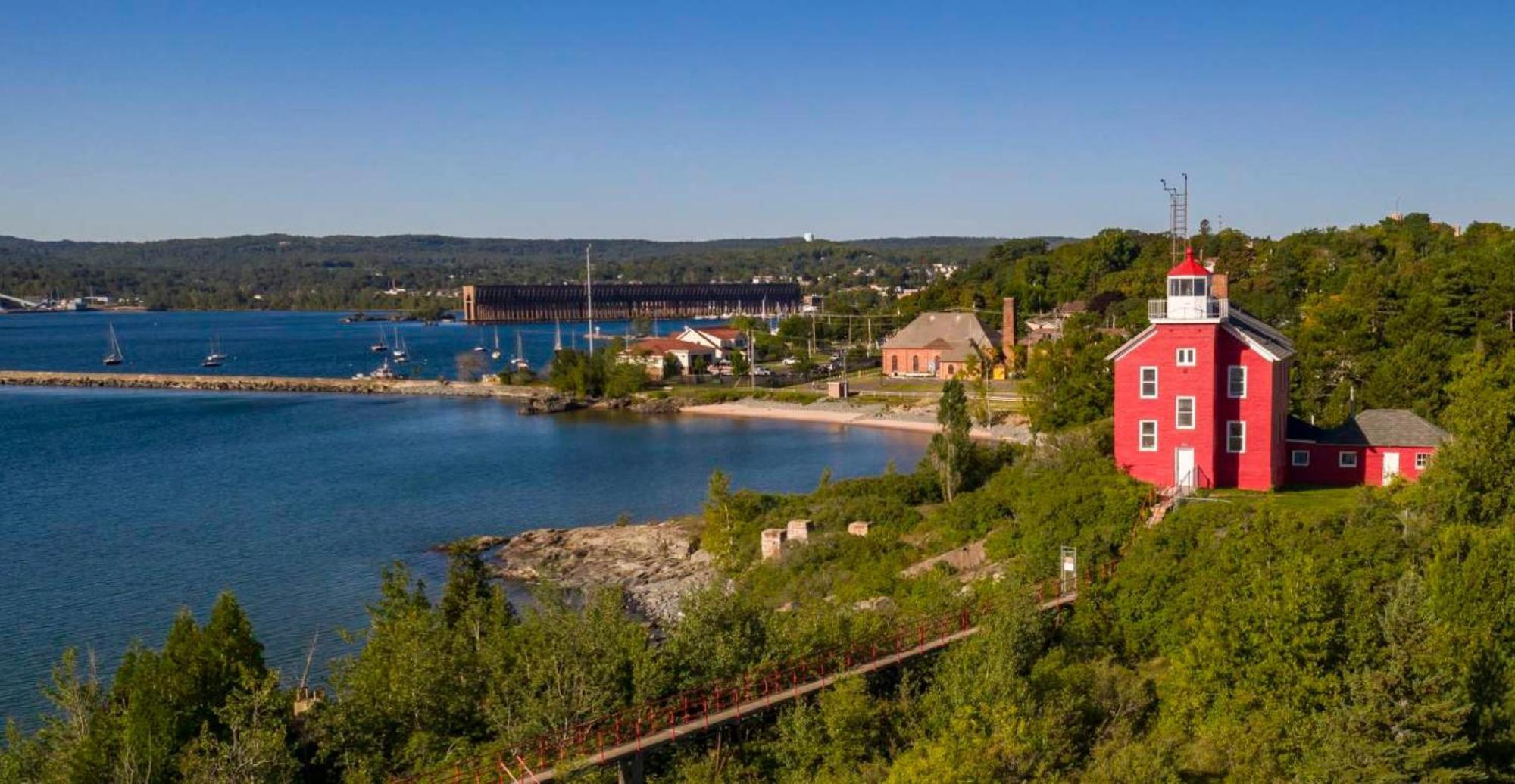Staybridge Suites Marquette By Ihg Eksteriør bilde